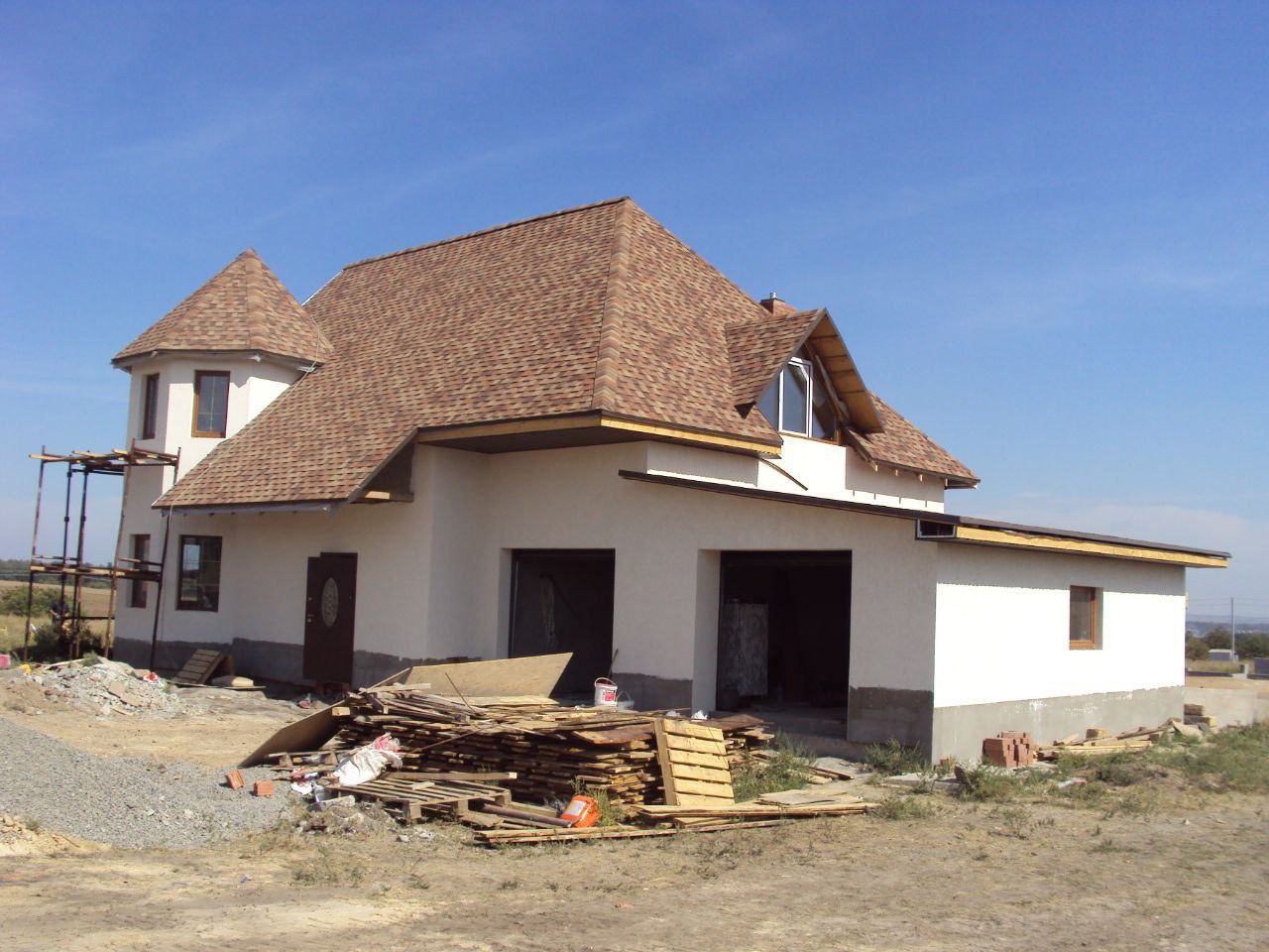 Nakładanie tynku dekoracyjnego typu baranek